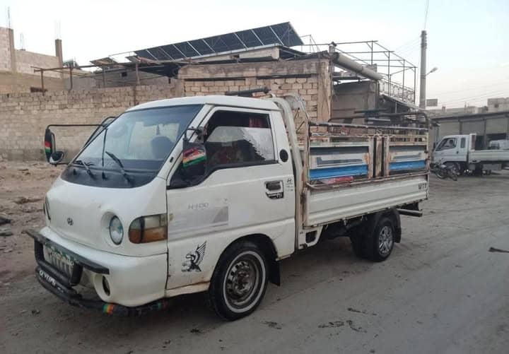 هيونداي H-100 2001