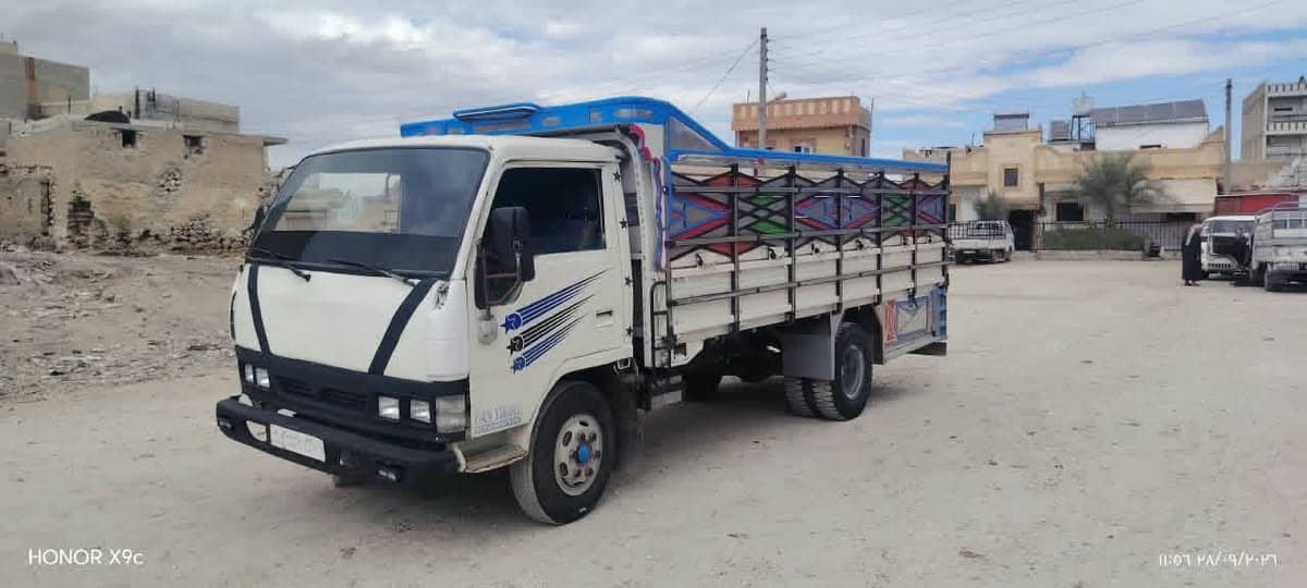 ميتسوبيشي L200 1996