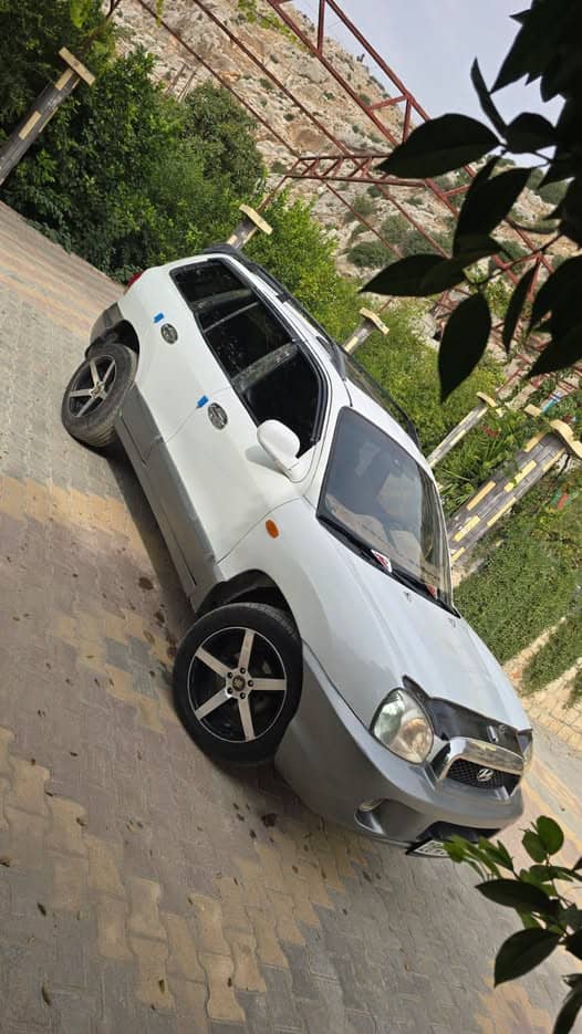 هيونداي سانتا في 2005