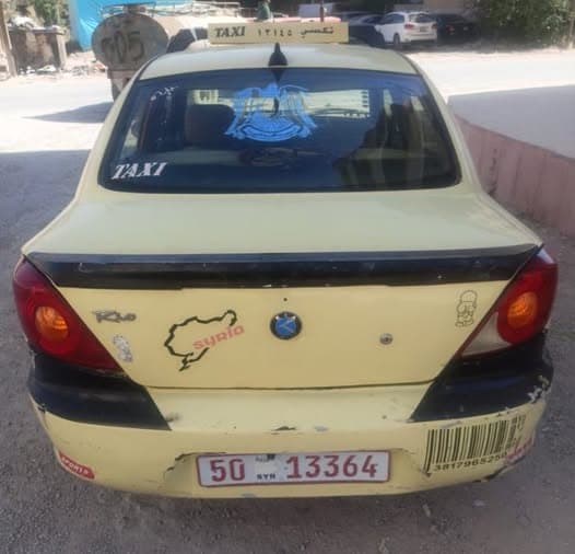 كيا ريو 2001