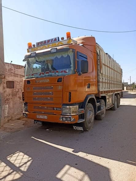 سكانيا 113 2005