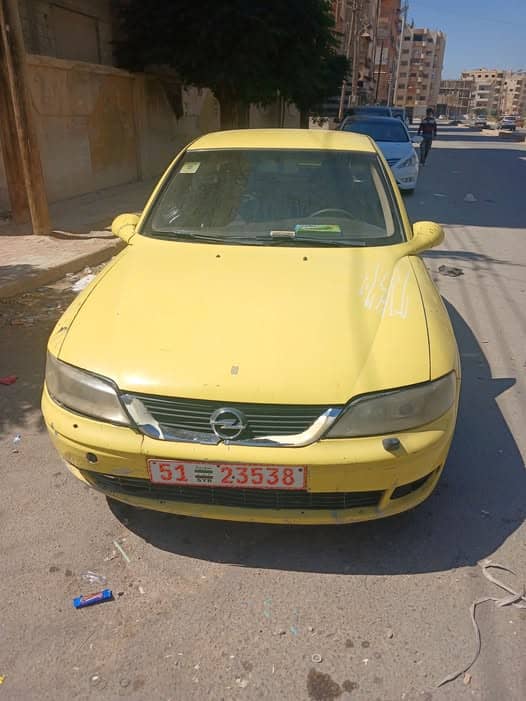 أوبل فكترا 2001